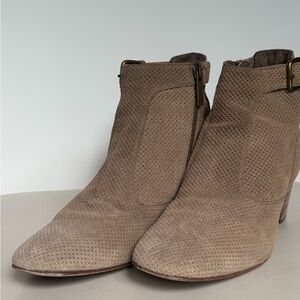Aquatalia Nude Perforated Suede Ankle Booties 9